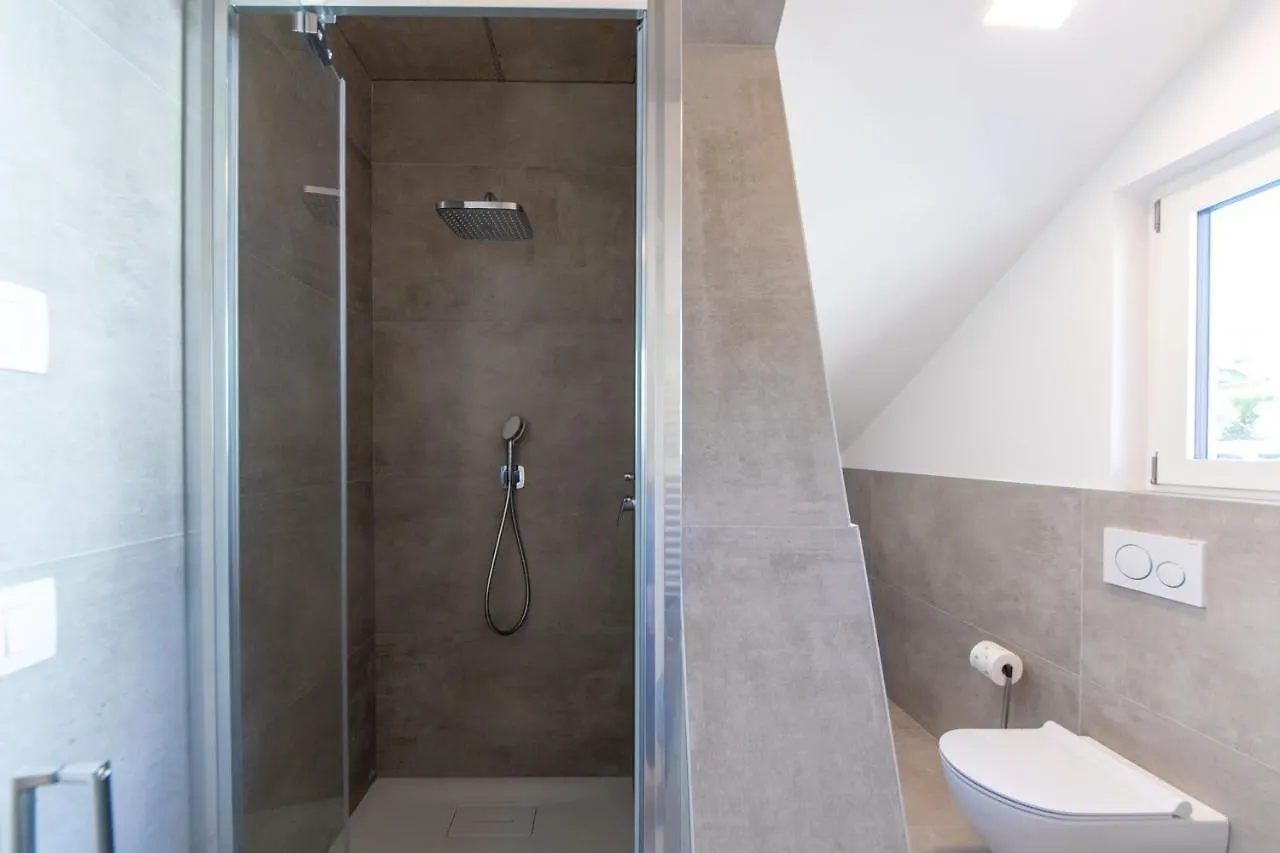 Appartamento Housmart Toscana 53 White Bologna